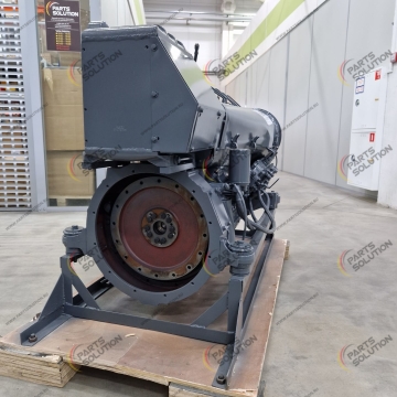 Двигатель Deutz F6L9142