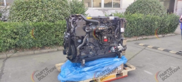 Поставка дизельного двигателя Cummins QSX151
